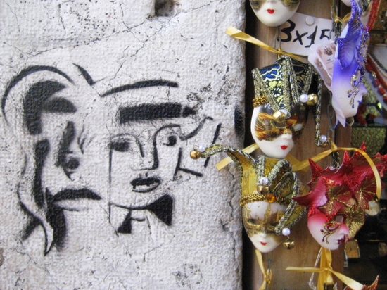 Graffitti in Venice. (photo by Tui Cameron)