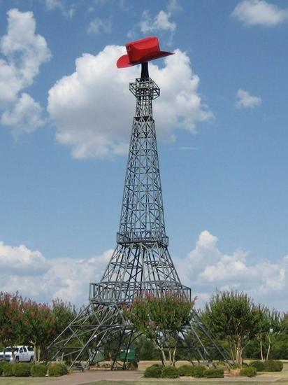 Eiffel Tower replica in Paris, TX (photo by Tui Cameron)