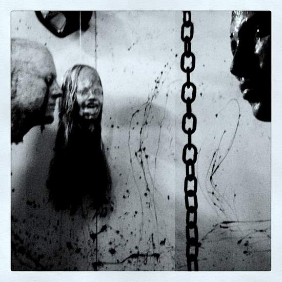 Disembodied heads at Moxley Manor haunted house. (photo by Tui Snider)