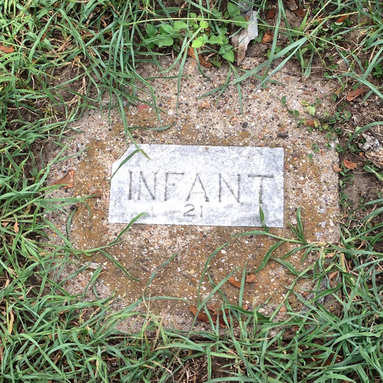 Lost Cemetery of Infants in Arlington, Texas (photo by Tui Snider)